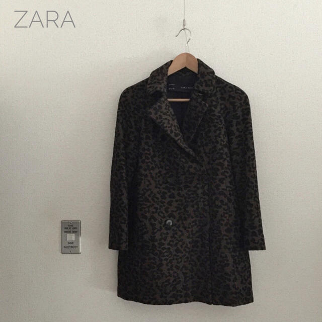 ZARA(ザラ)のザラ ヒョウ柄コート XS レディースのジャケット/アウター(ピーコート)の商品写真