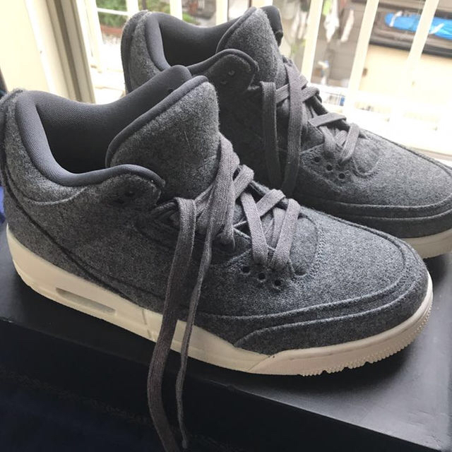 NIKE(ナイキ)の【格安】エアージョーダン3 RETRO WOOL AJ3 メンズの靴/シューズ(スニーカー)の商品写真