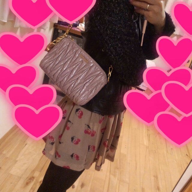 miumiu(ミュウミュウ)のmiumiu♡ミニハンドバック レディースのバッグ(ハンドバッグ)の商品写真