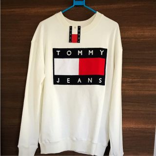 トミーヒルフィガー(TOMMY HILFIGER)のTommy Hilfiger  スウェット 白 Mサイズ(スウェット)