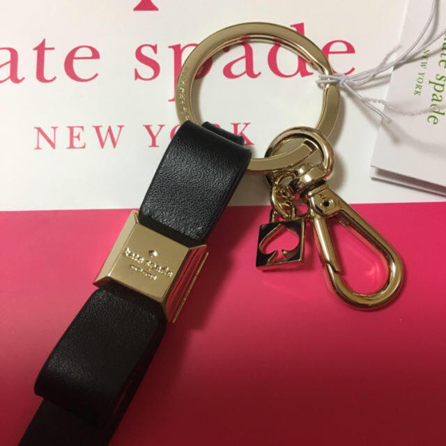 kate spade new york(ケイトスペードニューヨーク)のmaki様専用 新品 ケイトスペード キーフォブ レディースのファッション小物(キーホルダー)の商品写真