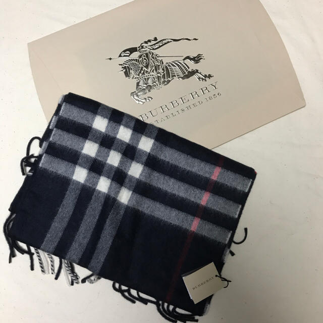 BURBERRY(バーバリー)のBURBERRY マフラー (正規品、新品未使用) メンズのファッション小物(マフラー)の商品写真