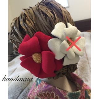 💐handmaid💐 髪飾り【椿】白/中 ✨(振袖)