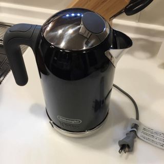 デロンギ(DeLonghi)のデロンギ ♡ケトル(電気ケトル)