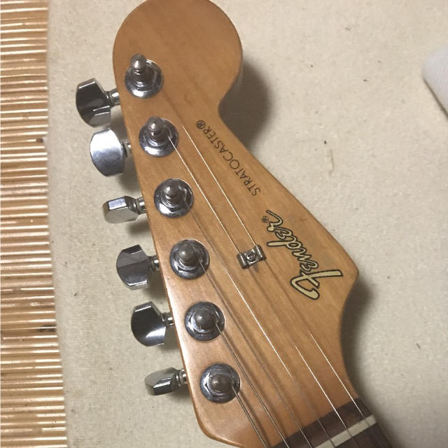 Fender(フェンダー)のエレキギターフェンダージャパン中古品 楽器のギター(エレキギター)の商品写真