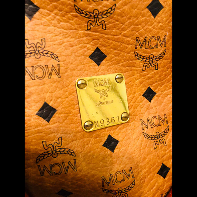 MCM(エムシーエム)のMcm カバン レディースのバッグ(ショルダーバッグ)の商品写真