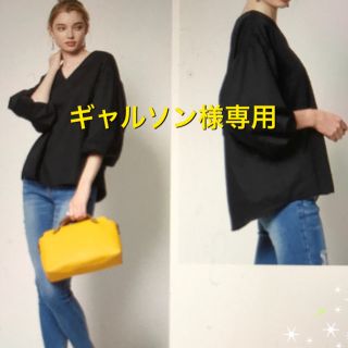 ティティベイト(titivate)の🎈値下げ🎈バルーンスリーブ プルオーバー(シャツ)