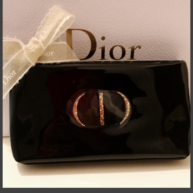 Christian Dior 限定品 Dior クリスマスコフレ クリスマス ポーチの通販 By Mari S Shop クリスチャンディオール ならラクマ