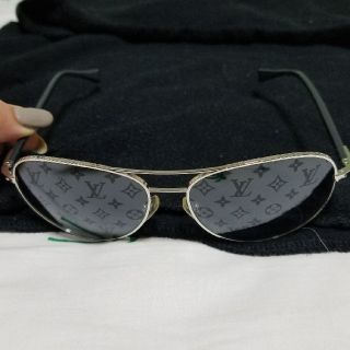 ルイヴィトン(LOUIS VUITTON)の★赤髪様★Louis Vuitton　コンスピラシオン　パイロット　Z0165U(サングラス/メガネ)