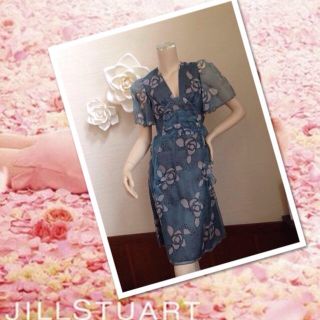 ジルスチュアート(JILLSTUART)のいつもと違う、大人なJILLSTUART(ひざ丈ワンピース)