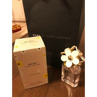 マークジェイコブス(MARC JACOBS)のマークジェイコブス デイジー 香水(香水(女性用))