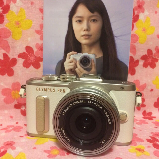 大人気新品 OLYMPUS - ❤️新品❤️Olympus PEN E-PL8 標準レンズ