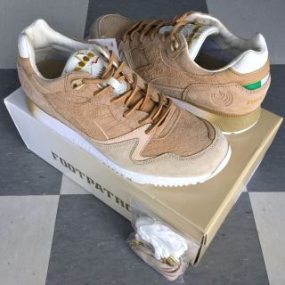 ディアドラ(DIADORA)の日本未発売 27.5 新品 Footpatrol DIADORA V7000FP(スニーカー)