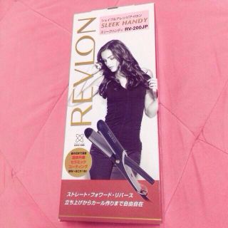 レブロン(REVLON)のREVLON新品ヘアーアイロン(その他)