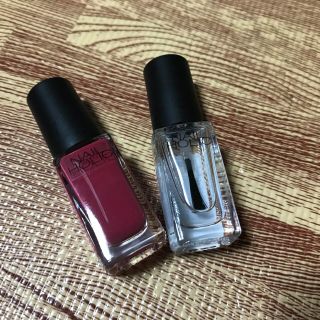 ネイルホリック(NAIL HOLIC)のネイルホリック 2色セット♡(マニキュア)