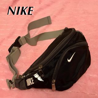 ナイキ(NIKE)のナイキ✴︎ウエストポーチ(ウエストポーチ)