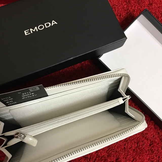 EMODA(エモダ)のknsk1026さま専用！ ❥❥  レディースのファッション小物(財布)の商品写真