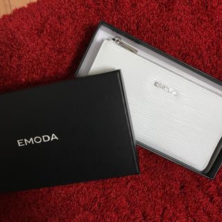 エモダ(EMODA)のknsk1026さま専用！ ❥❥ (財布)