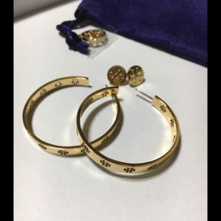 トリーバーチ(Tory Burch)の※はみにーちーず様専用※新品 TORY BURCH ♡ ロゴ ピアス(ピアス)