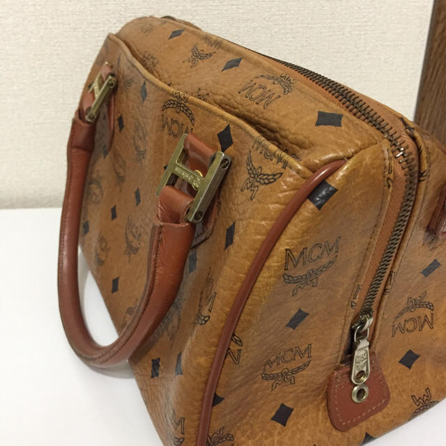 MCM(エムシーエム)のMCM ミニボストンバッグ ハンドバッグ 正規品 ヴィンテージ アンティーク レディースのバッグ(ハンドバッグ)の商品写真