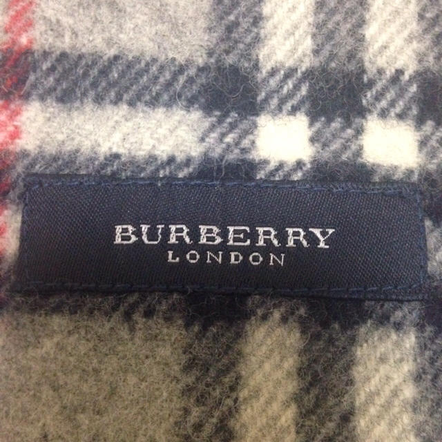 BURBERRY(バーバリー)のバーバリー 厚手ウール ブランケット マフラー 大判ストール グレーチェック レディースのファッション小物(ストール/パシュミナ)の商品写真