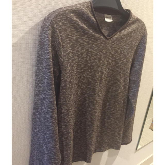 ARMANI COLLEZIONI(アルマーニ コレツィオーニ)のARMANI COLLEZIONI 1 メンズのトップス(Tシャツ/カットソー(七分/長袖))の商品写真