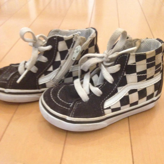 VANS(ヴァンズ)のvans チェッカー ハイ 白黒 15センチ キッズ/ベビー/マタニティのキッズ靴/シューズ(15cm~)(その他)の商品写真