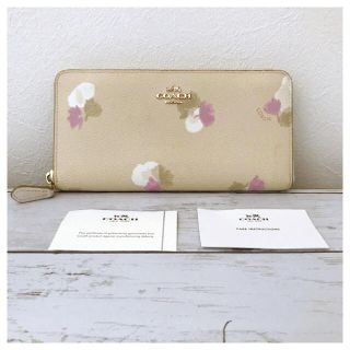 コーチ(COACH)のコーチ 長財布 花柄 ベージュ ピンク ラウンドファスナー 美品 正規品(財布)