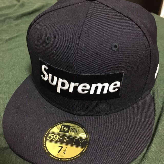 supreme rip cap new era 7 1/4 navy