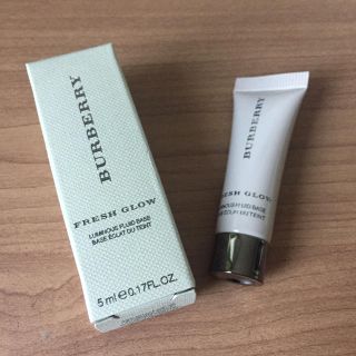 バーバリー(BURBERRY)のバーバリー フレッシュグロウルミナスフルイドベース 01 5ml(サンプル/トライアルキット)