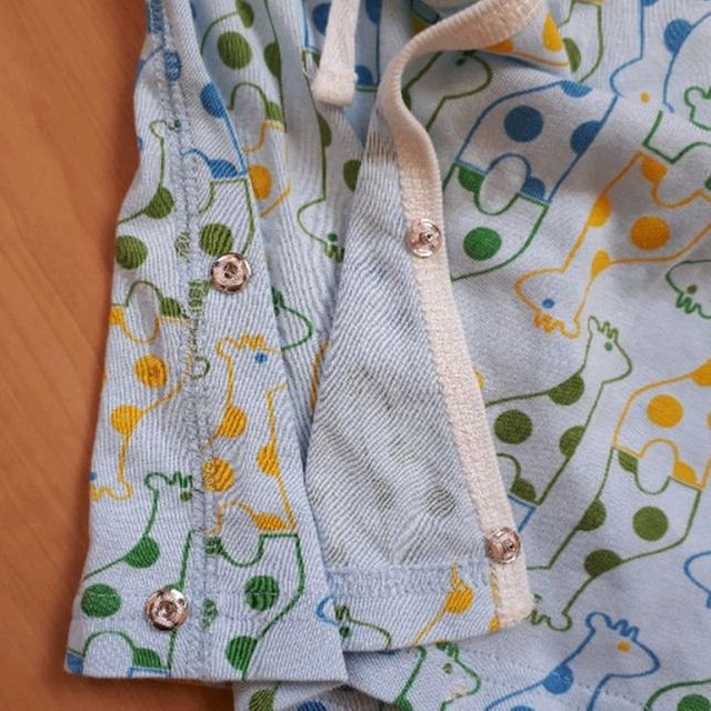 F.O.KIDS(エフオーキッズ)の新生児♥肌着 キッズ/ベビー/マタニティのベビー服(~85cm)(パジャマ)の商品写真