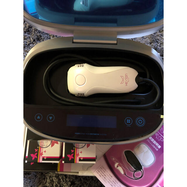 TAKAさんお取り置き品】ケノン脱毛器 バージョン4.1 (まゆ毛脱毛付)-