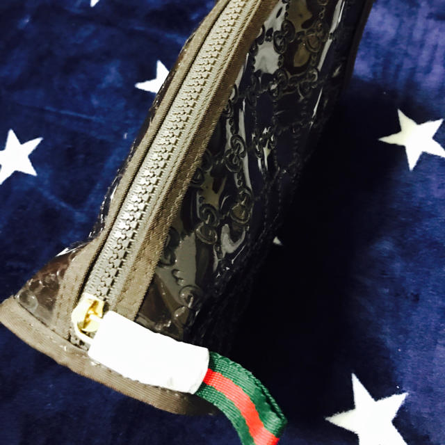 Gucci(グッチ)のrupitannn様GUCCI ポーチ(大) 新品未使用 レディースのファッション小物(ポーチ)の商品写真