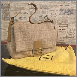 フェンディ(FENDI)のFENDI ショルダーバッグ(ショルダーバッグ)