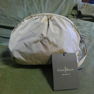 コールハーン(Cole Haan)のCOLE HAAN　ATTACED TRAVEL  BAG PAC AND GO(ボディバッグ/ウエストポーチ)