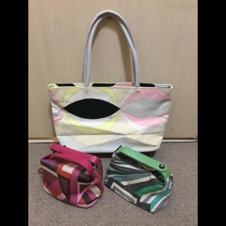 エミリオプッチ(EMILIO PUCCI)のＫ鑑定済み本物エミリオプッチのショルダーバックとポーチ二点まとめ売り(ショルダーバッグ)