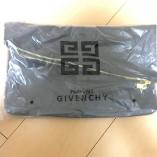 ジバンシィ(GIVENCHY)のジパンシークラッチバッグ☆(クラッチバッグ)