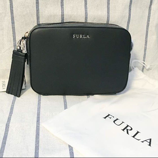 Furla(フルラ)のSALE!!新品 フルラ ミニショルダーバッグ レディースのバッグ(ショルダーバッグ)の商品写真