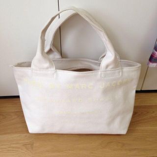 マークバイマークジェイコブス(MARC BY MARC JACOBS)のマークのミニバック♡(ハンドバッグ)