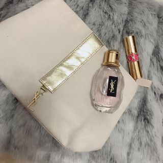 イヴサンローランボーテ(Yves Saint Laurent Beaute)のイヴ・サンローラン 限定ポーチ(ポーチ)