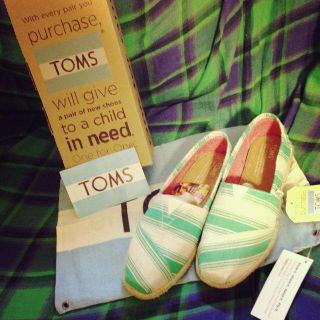 TOMS☆新品＊グリーンボーダー(ミュール)