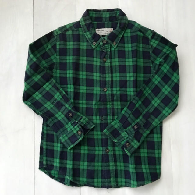 ZARA KIDS(ザラキッズ)の38 値下げ ZARA チェックシャツ 緑 キッズ/ベビー/マタニティのキッズ服男の子用(90cm~)(ブラウス)の商品写真