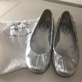 プラダ(PRADA)のプラダ フラットシューズ(バレエシューズ)