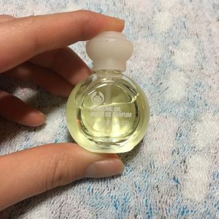 ザボディショップ(THE BODY SHOP)のTHE BODY SHOP サクラ 香水(ユニセックス)