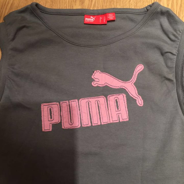 PUMA(プーマ)の可愛いプーマのＴシャツ❣️  サイズS レディースのトップス(その他)の商品写真