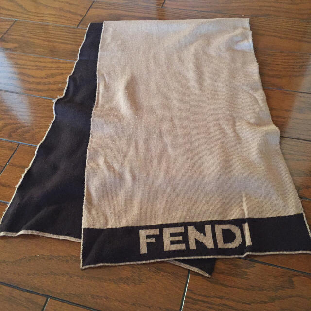 FENDI(フェンディ)のフェンディマフラー レディースのファッション小物(マフラー/ショール)の商品写真