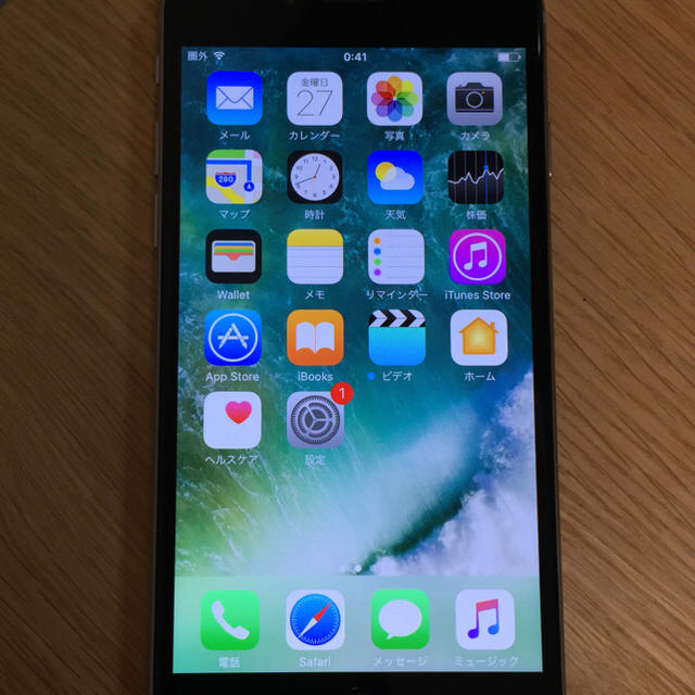 iPhone(アイフォーン)のiphone6 16gb スペースグレイ スマホ/家電/カメラのスマートフォン/携帯電話(スマートフォン本体)の商品写真