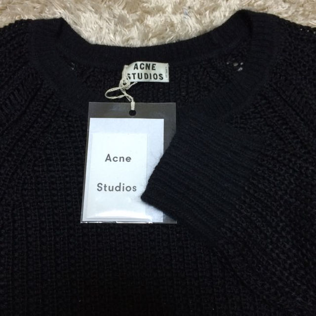 ACNE(アクネ)のAcne ロング丈ニット レディースのトップス(ニット/セーター)の商品写真