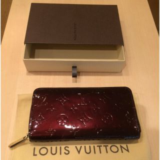 ルイヴィトン(LOUIS VUITTON)の【美品】ルイヴィトン ヴェルニ 長財布(財布)