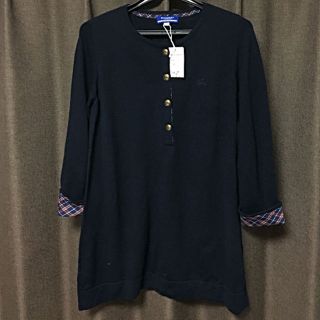 バーバリーブルーレーベル(BURBERRY BLUE LABEL)のバーバリーブルーレーベルＢＵＲＢＥＲＲＹロングニット値下ロゴ入り新品タグ付人気(ニット/セーター)